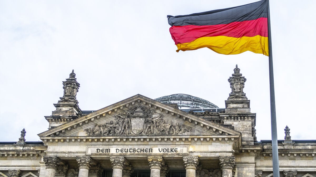 German industry continues to be in recession
