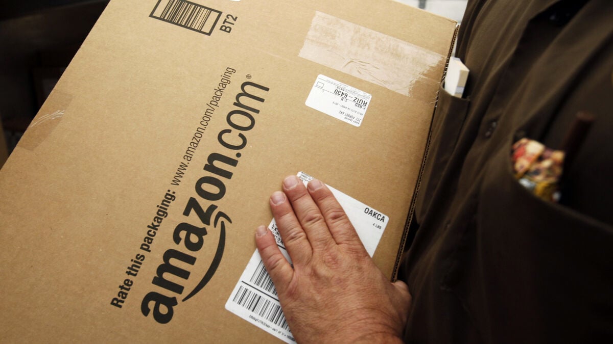 Amazon Plans to Hire More Than 300,000 Seasonal Workers for the Holiday Season