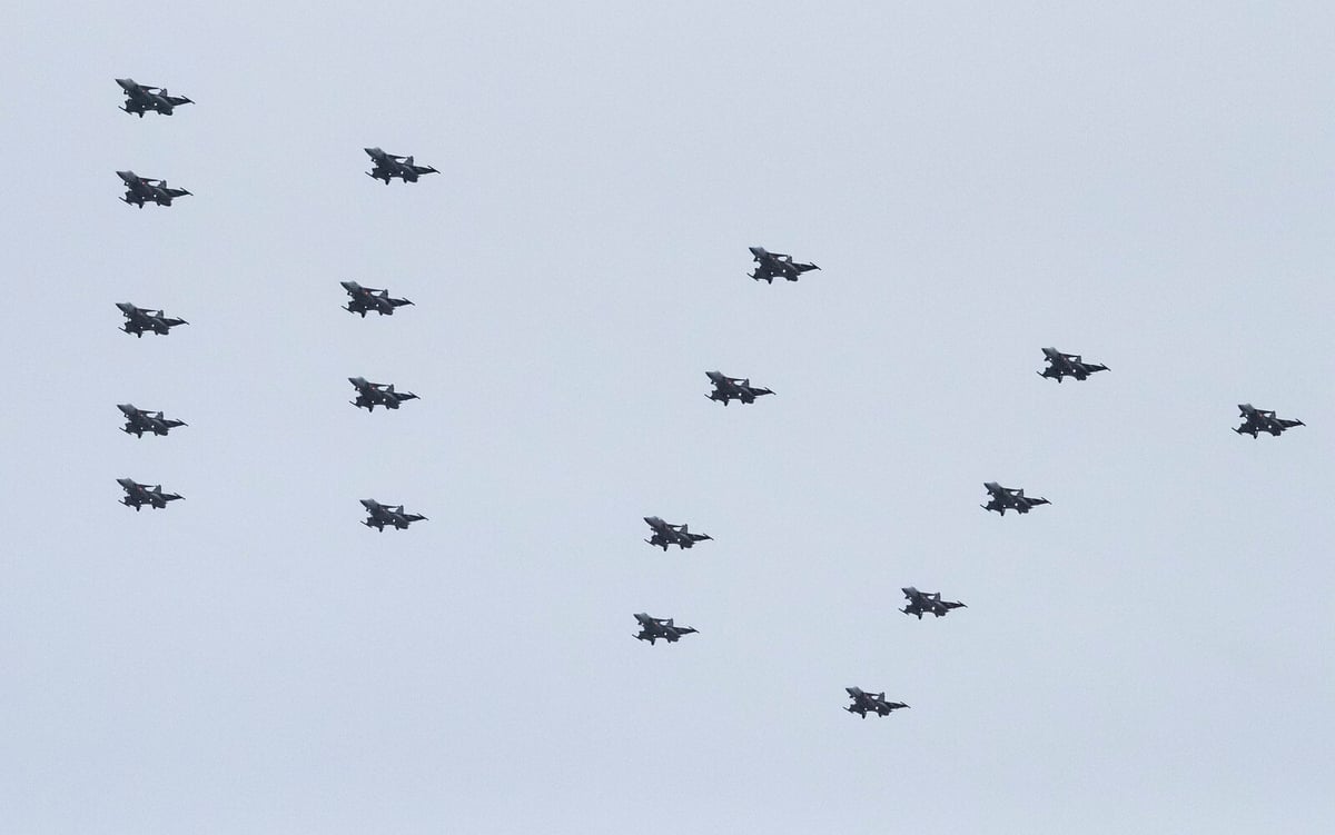 Then the Swedish Armed Forces' Christmas Trees Fly Over Sweden