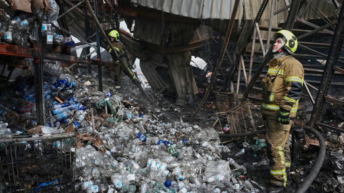 At least 17 killed in Russian missile strikes on Kyiv overnight