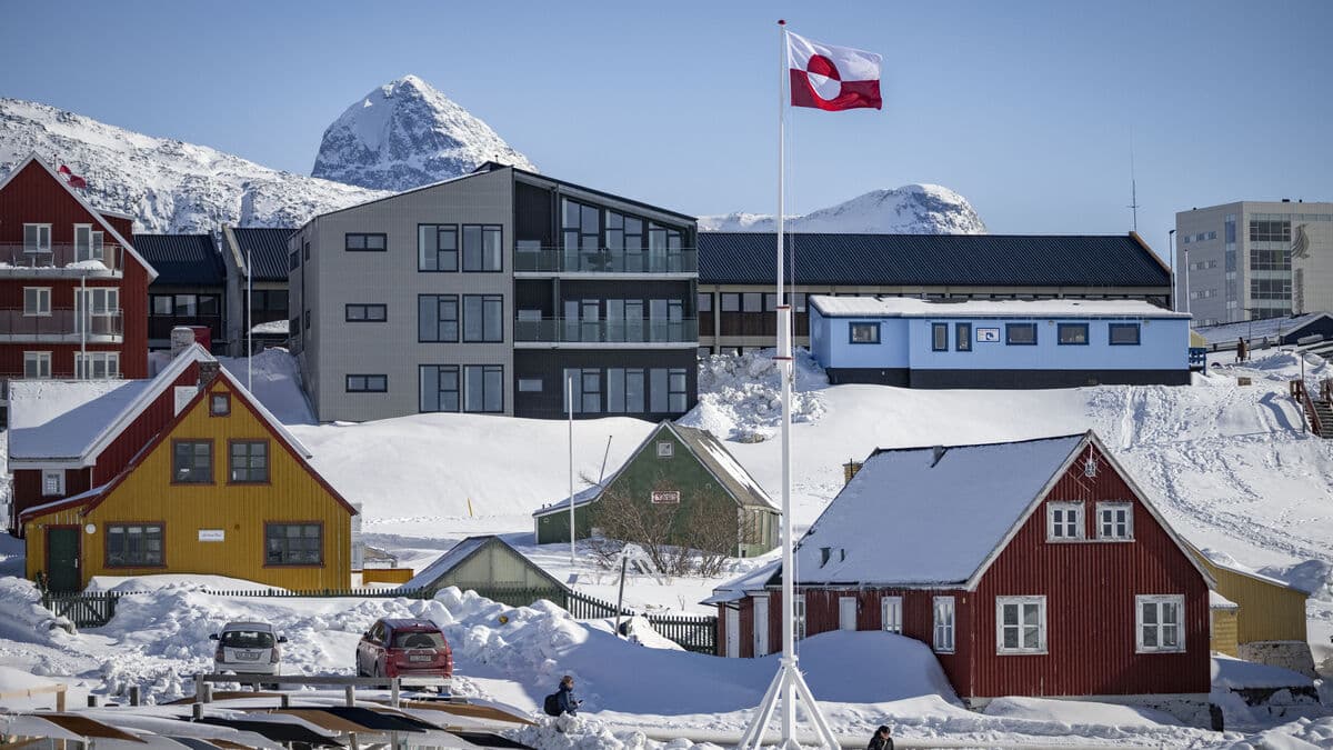 Danish army chief wants soldiers permanently stationed in Greenland