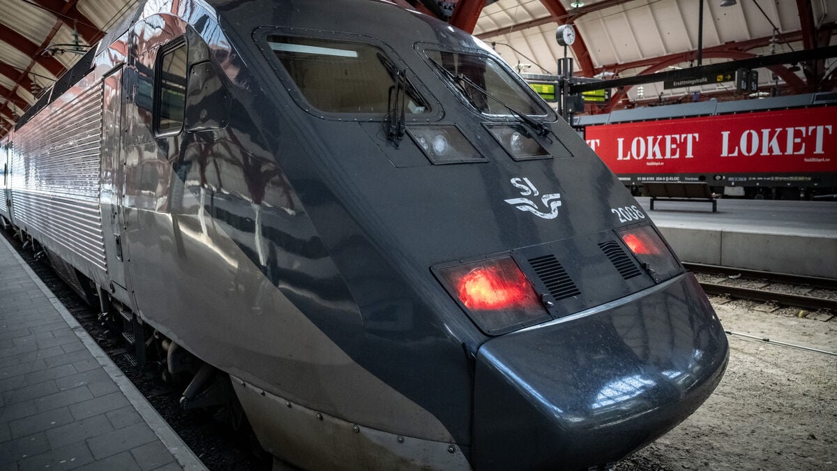 SJ's Christmas train tickets go on sale today, with prices set to rise quickly