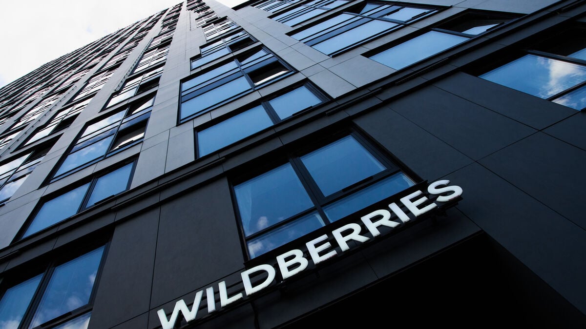 Ukraine attack sets fire to Wildberries warehouses near Moscow