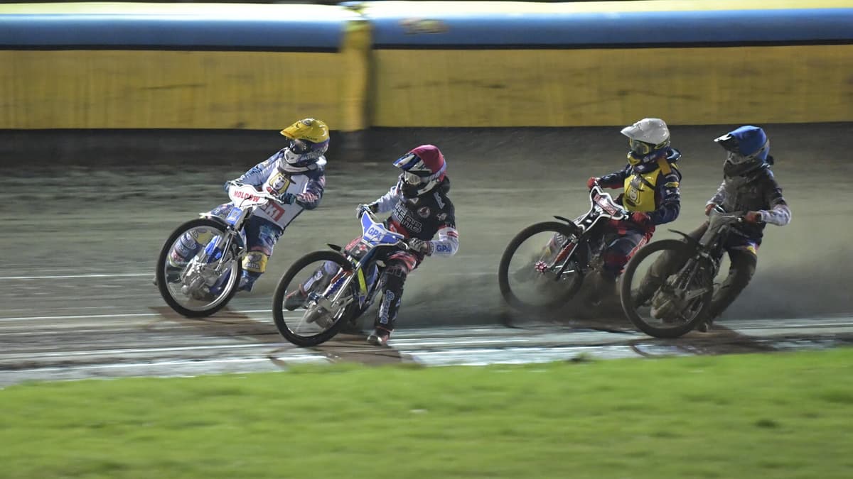 Indianerna Reach Speedway Semifinals Despite Quarterfinal Loss