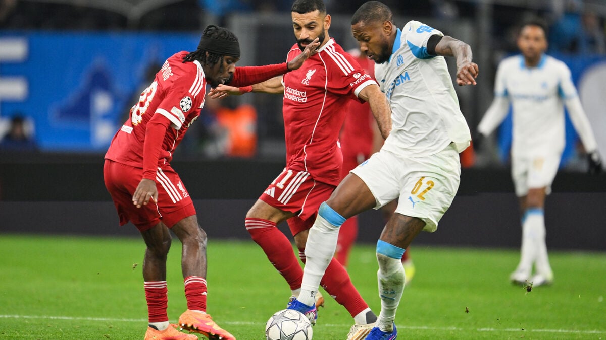 Salah back in the starting XI as Liverpool beat Marseille 3-0 in the Champions League