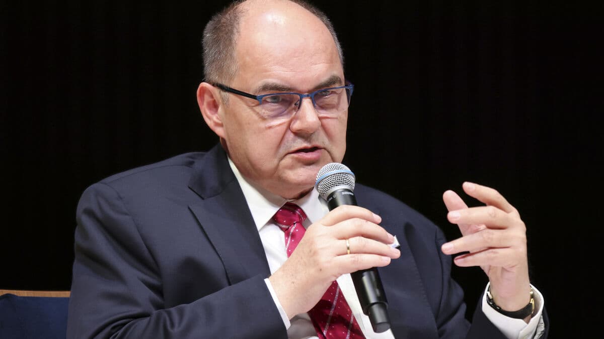 US to reconsider presence in Bosnia and Herzegovina