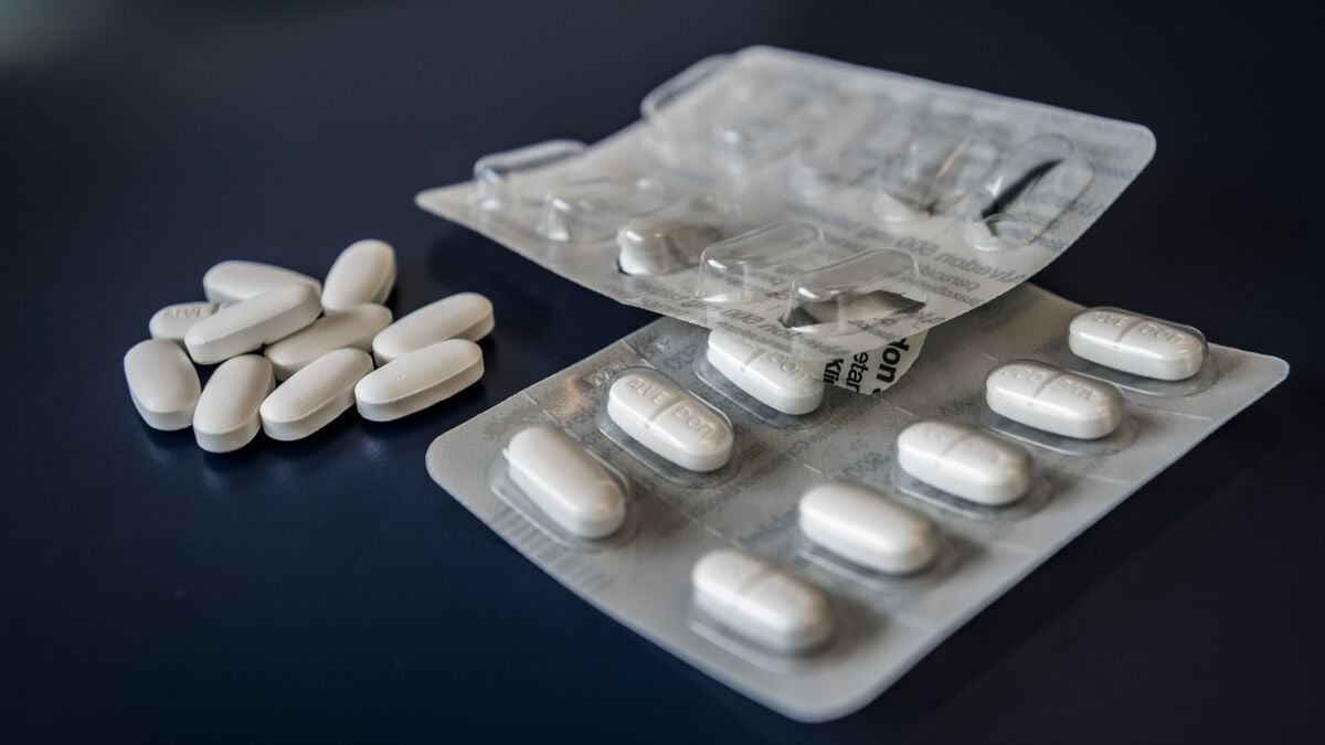 Self-harm with medication increasing among young people