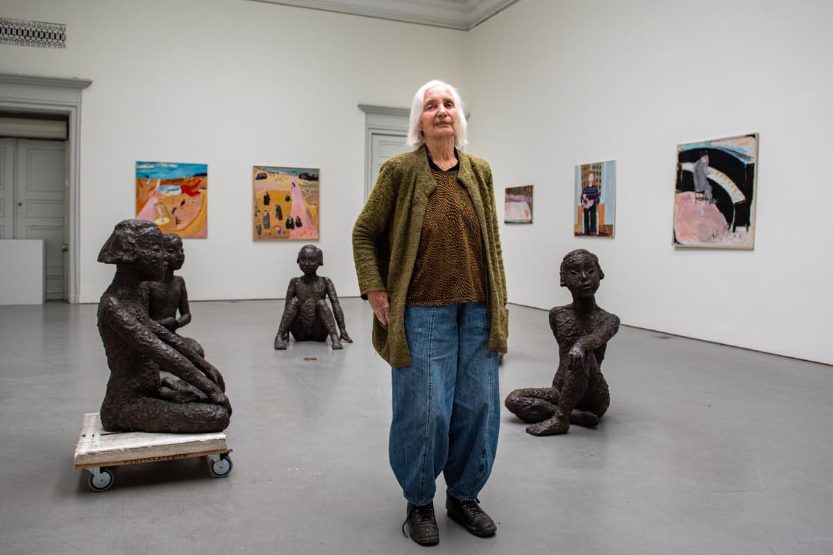 Lena Cronqvist, Renowned Swedish Artist, Passes Away at 86