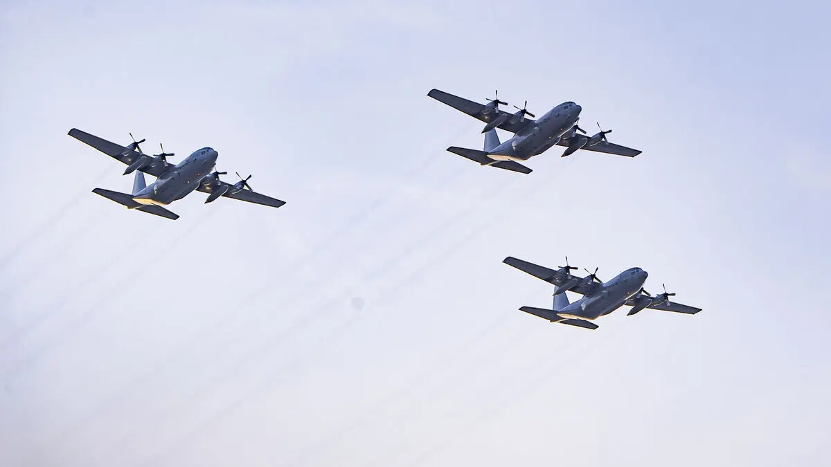 "Military activity" cancels Christmas tree flying