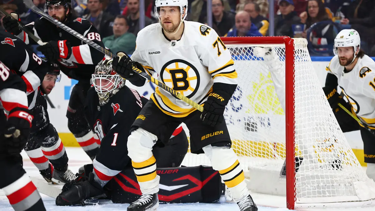 Swede Viktor Arvidsson nets game-winning goal as Boston takes 12th straight home win