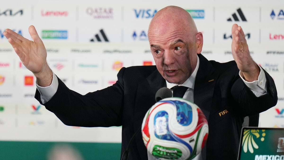 Paraguayan commentator who said FIFA killed football expelled from World Cup