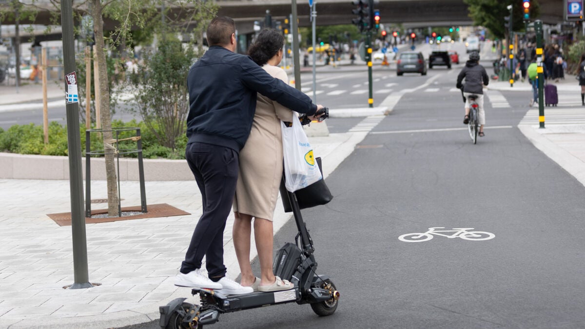 Government wants stricter electric scooter rules as Sweden looks to Nordic neighbours