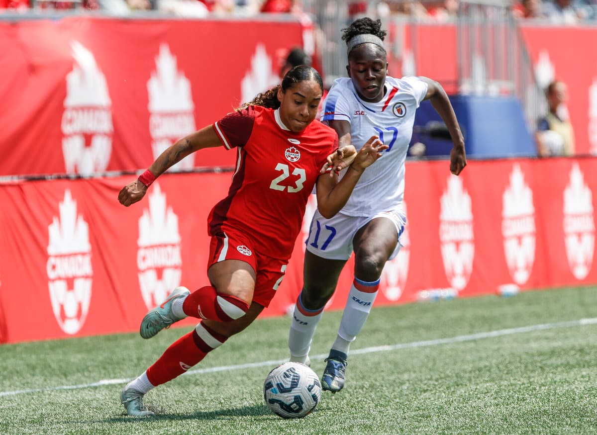 Olivia Smith Joins Arsenal in Record Women's Football Transfer