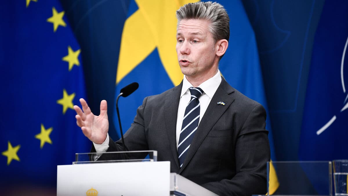 Jonson open to nuclear weapons on Swedish soil in wartime