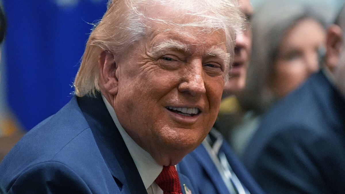 Trump reveals gift from Iran: Ten ships allowed to pass through Strait of Hormuz