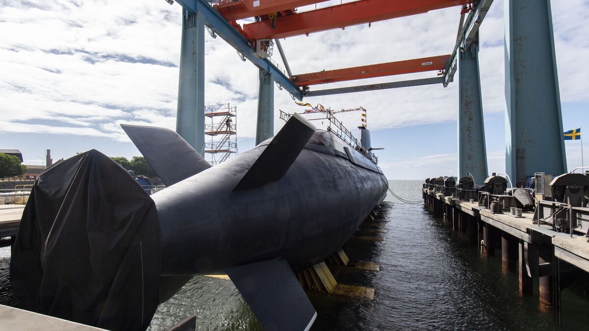 Sweden wants to invest "many billions" in new submarine