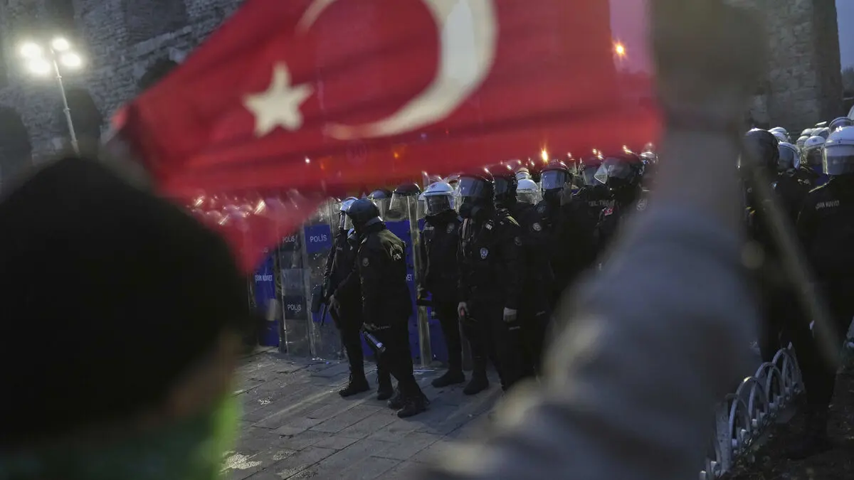 Turkish comedian Deniz Göktas arrested over alleged insult to religious values