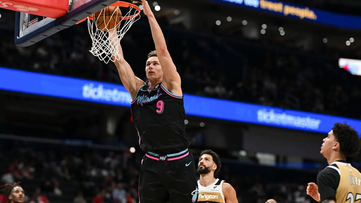 Larsson's success - 24 points against table-topping Washington