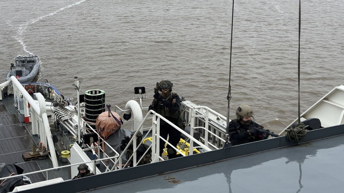 Tense in the Gulf of Finland: Ferry collision nightmare