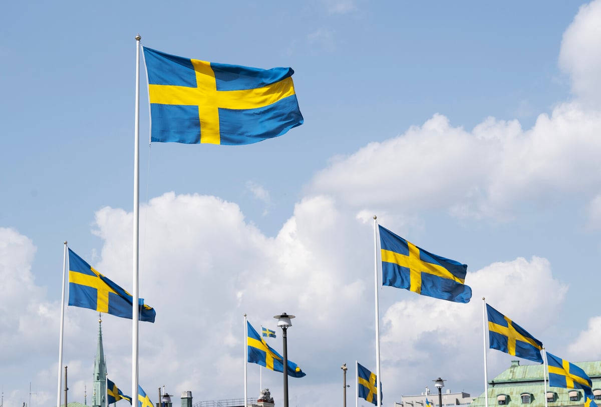 Krona Hits Strongest Level Against Dollar Since Spring 2022
