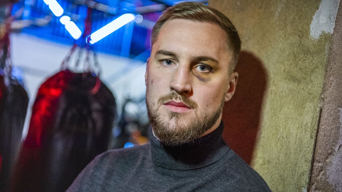 Otto Wallin knocked out by Vladyslav Sirenko with one second left in New York bout