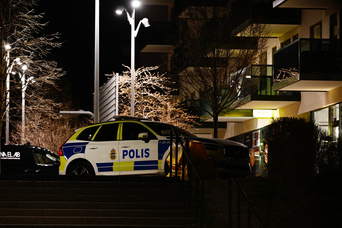 Explosion at Vinsta Apartment in Western Stockholm, No Injuries Reported