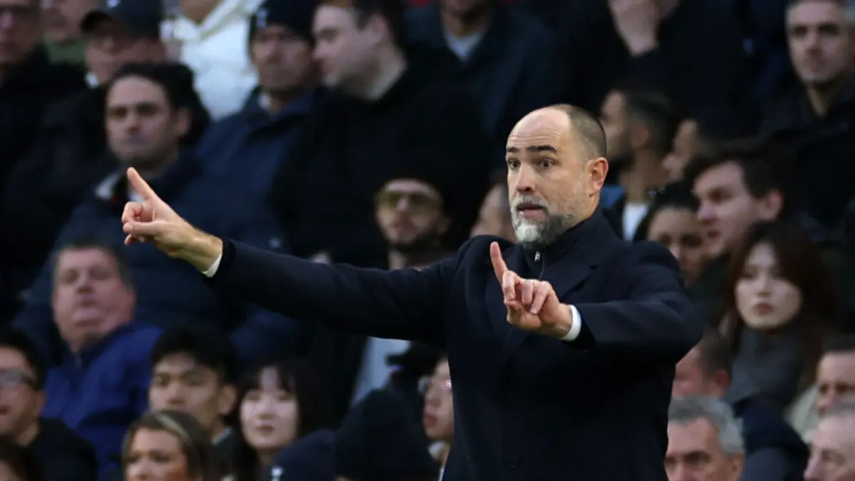 Struggling Tottenham suffer new derby loss