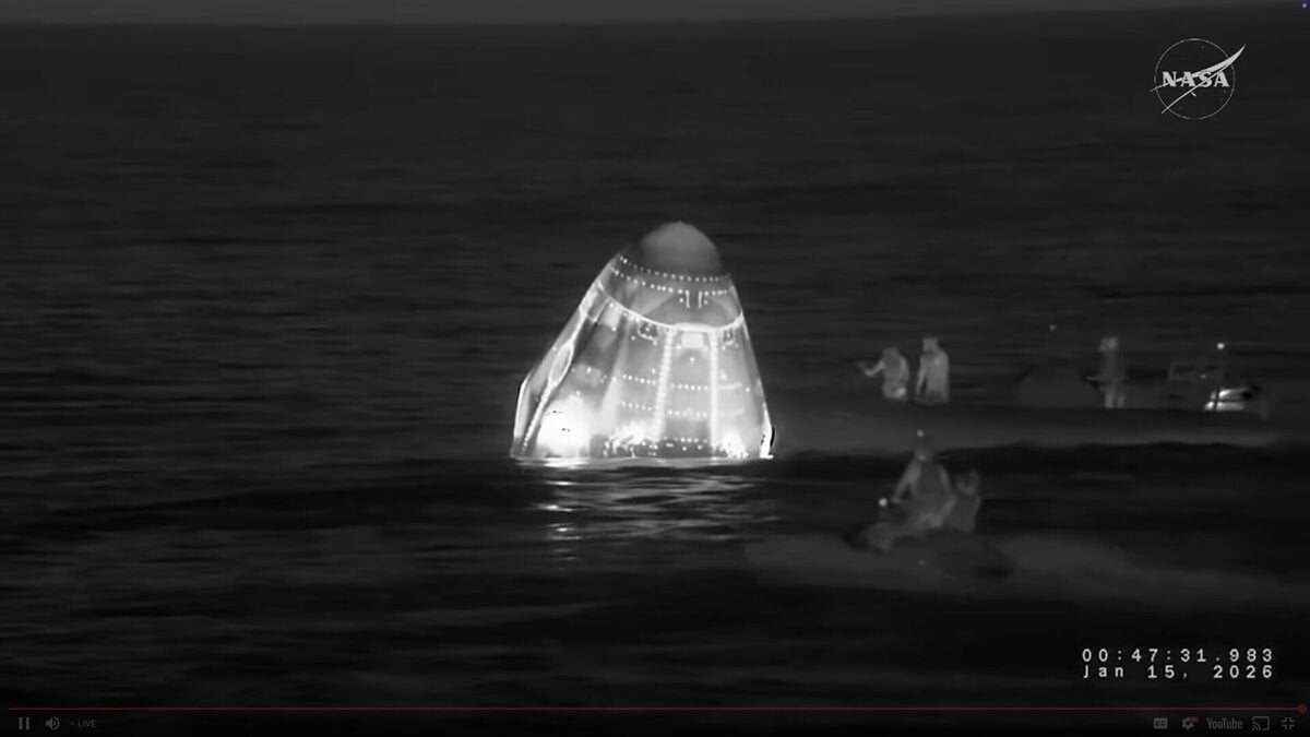 Four evacuated astronauts from the ISS have landed off the coast of California after medical evacuation