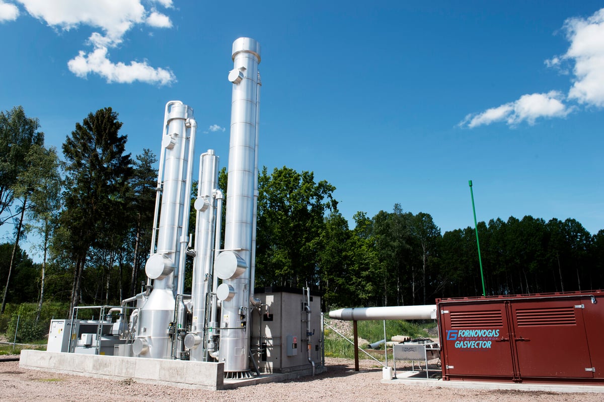 Government Halts Biogas Facility Grants, Farmers Protest