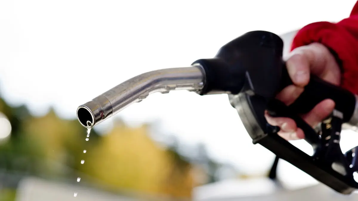 Power vacuum could drive up gasoline prices by 4 kronor this autumn