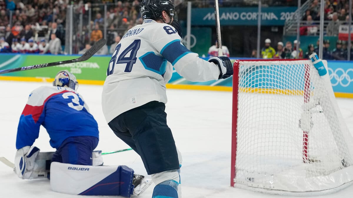 Finland took home Olympic bronze after 6-1 win over Slovakia