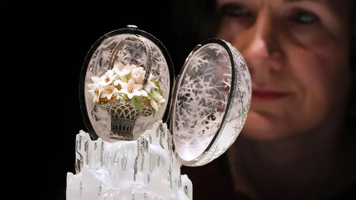 Fabergé egg sold for record price