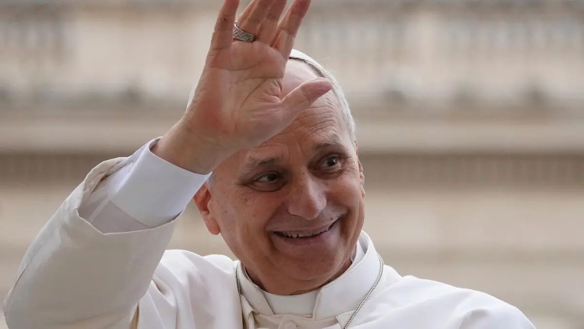 Pope summons cardinals to a general assembly