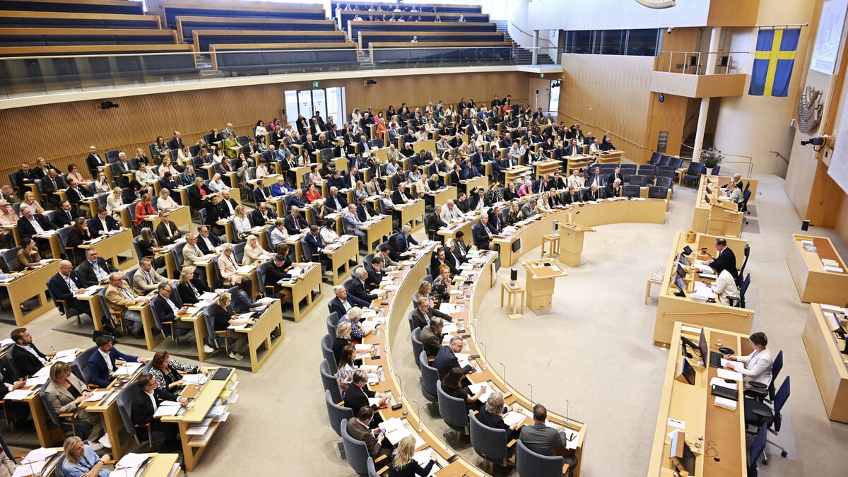 Government and opposition clash over reduced sentence discount bill