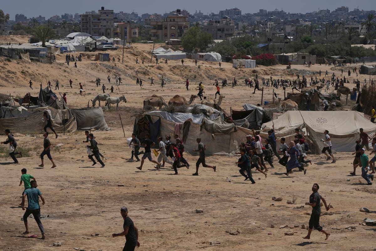 Swedish Citizen Exits Gaza Strip Amid Western Evacuation Efforts