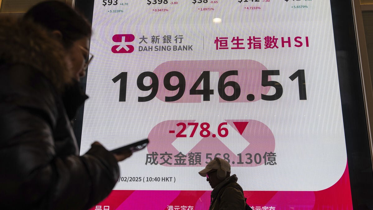 Asian stock markets fall at the open, with Hong Kong hit hardest