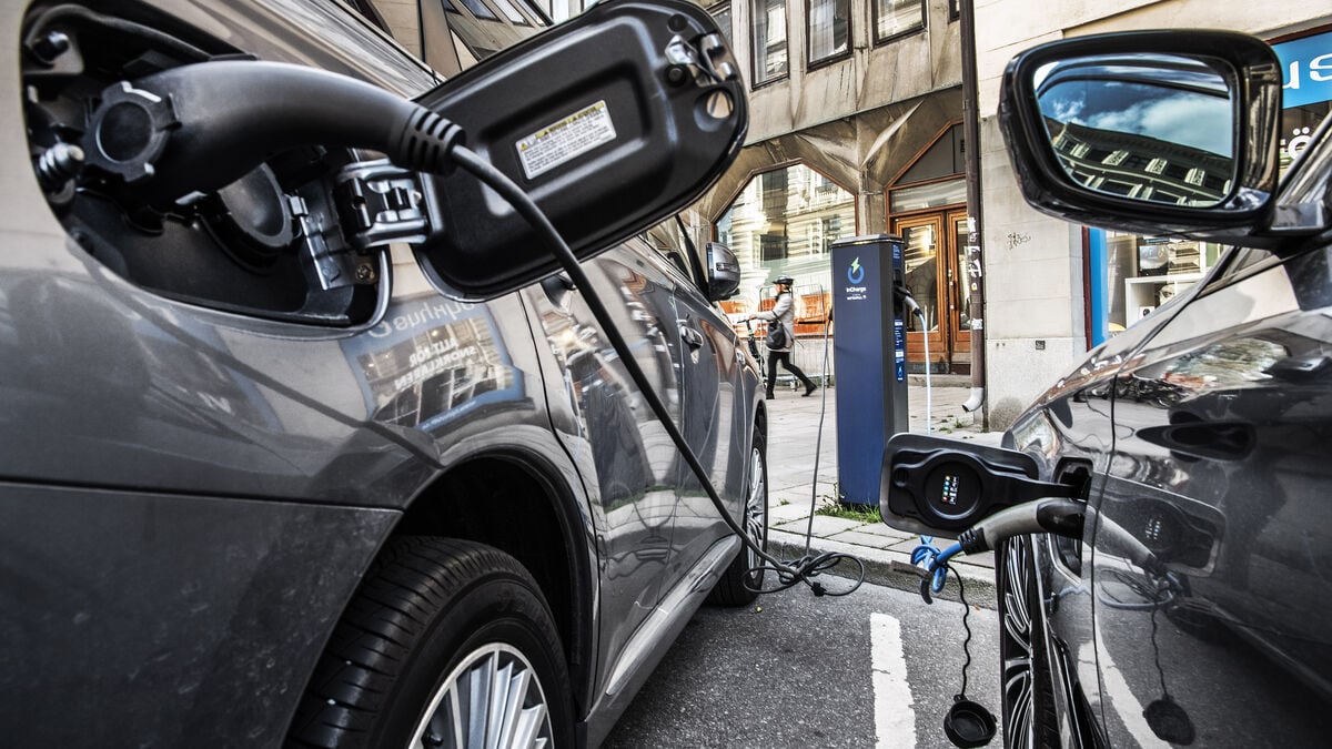 New forecast: When electric cars will take over in Sweden