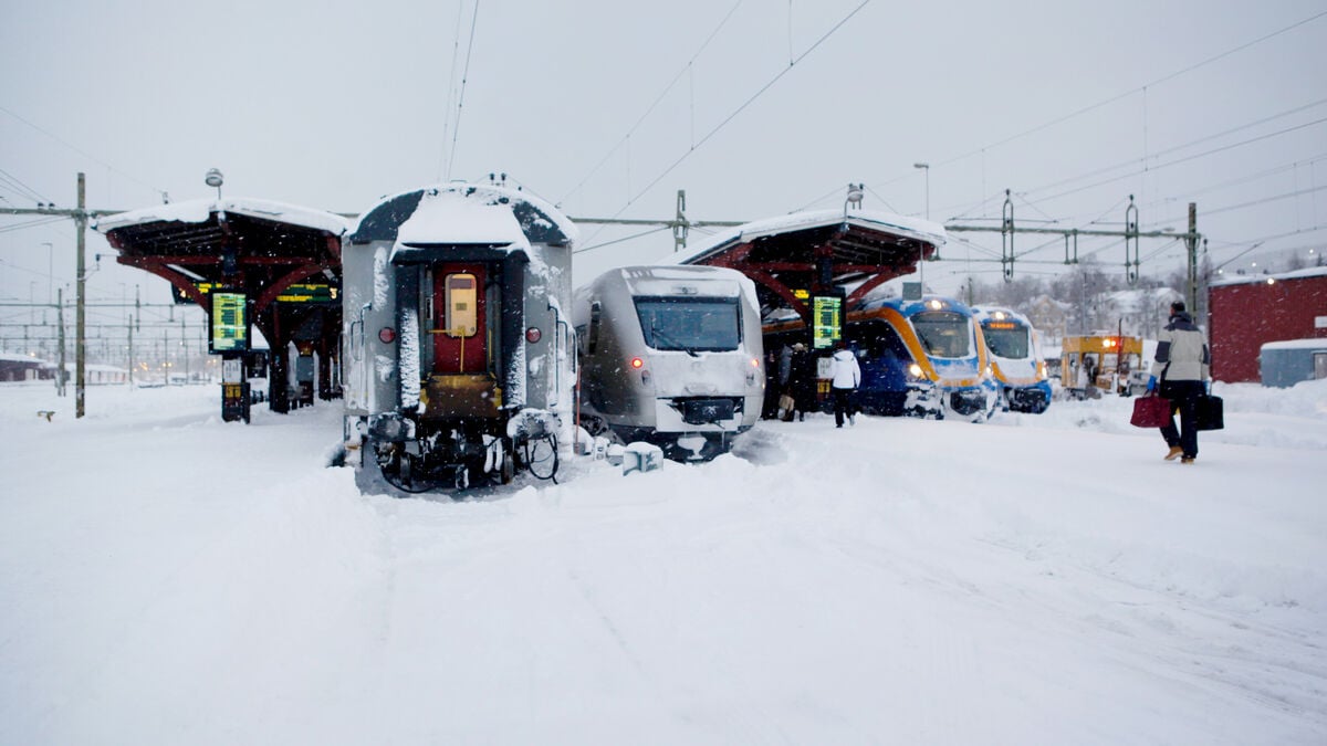 All train traffic north of Gävle canceled until Monday at 10 a.m.