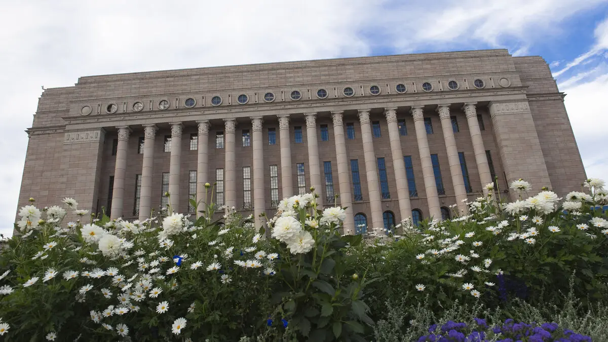 Finland opens up to hosting nuclear weapons after parliament vote