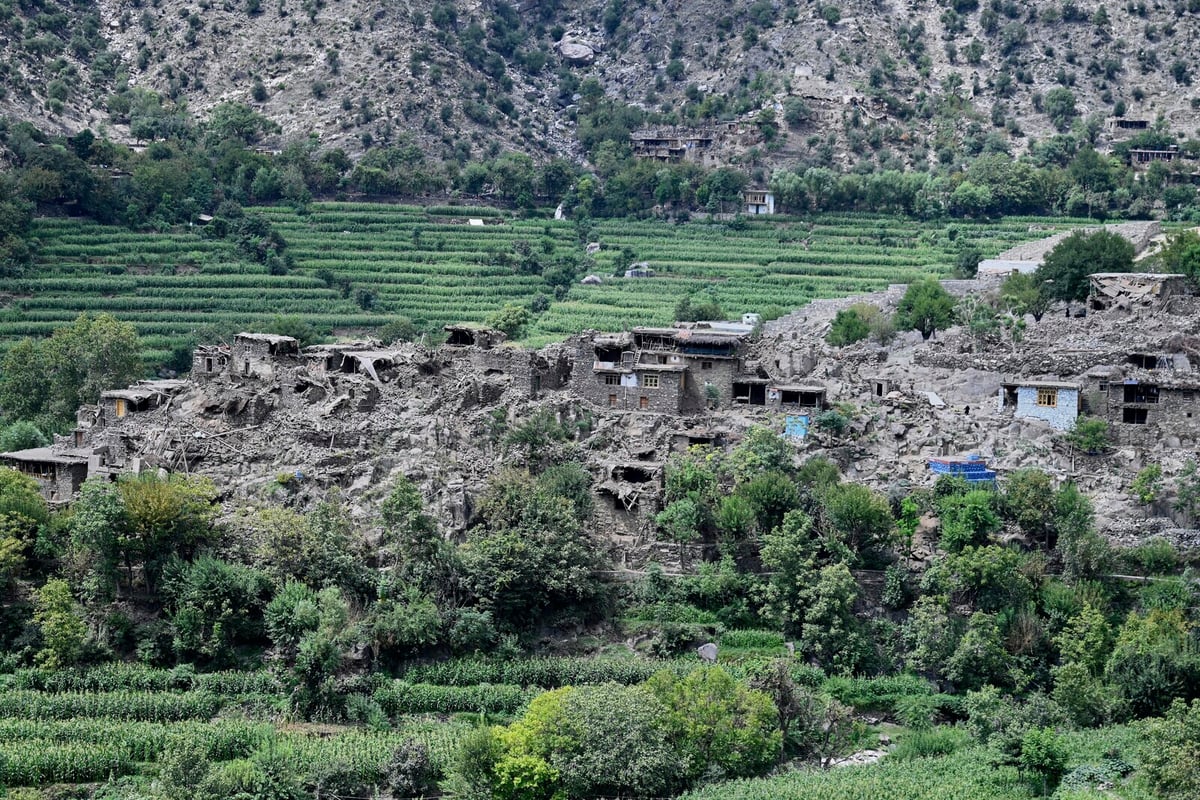 Russia Delivers Humanitarian Aid to Afghanistan After Earthquake