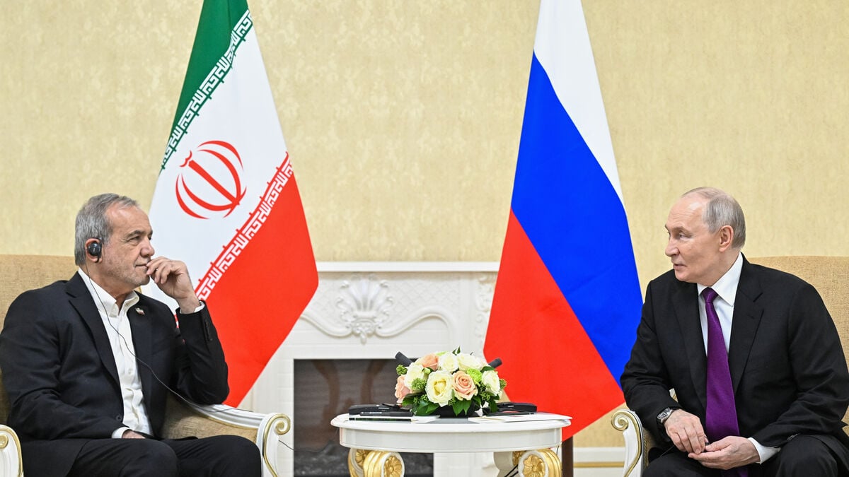 Putin Tells Iranian President Russia Is Ready to Help End War With Iran