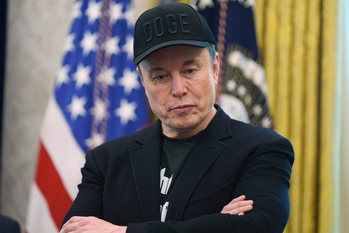 Tesla Board Approves 300 Billion Kronor Share Award for Elon Musk