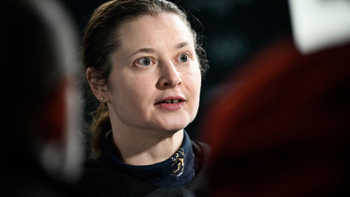 Luleå captain Jenni Hiirkoski misses Swedish Championship playoffs, season over