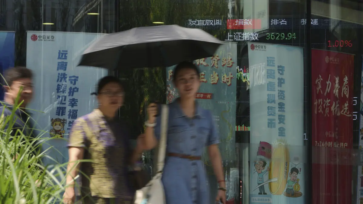 Asian stock markets predominantly up as oil prices fall