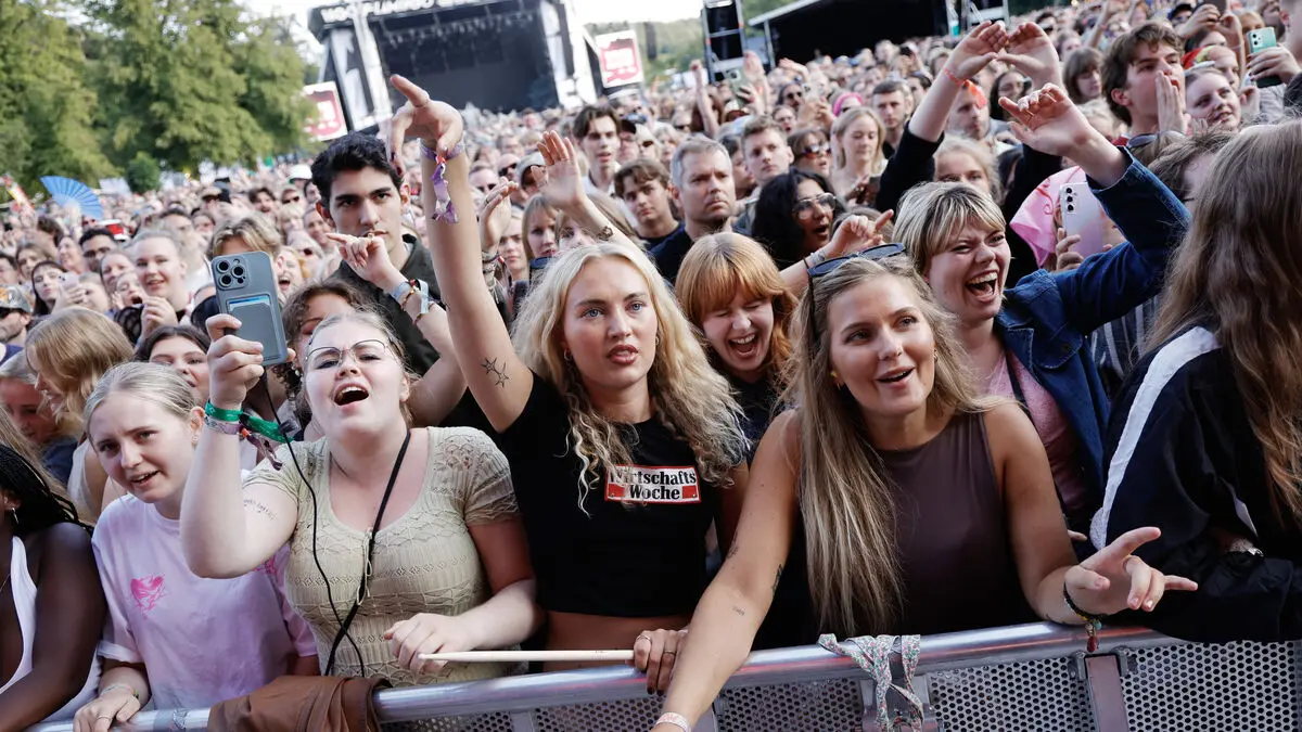 Budget tips for summer festivals