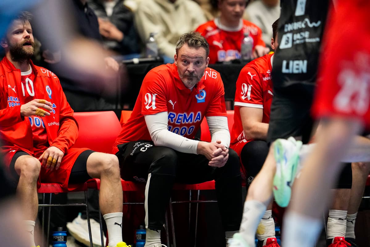 Kolstad Coach Christian Berge Collapses During Championship Win