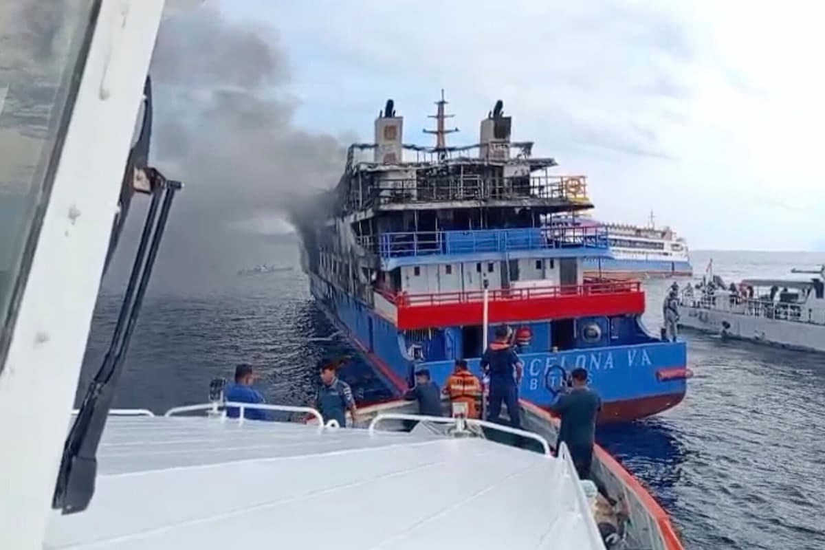 Three Dead in Indonesia Ferry Fire; Hundreds Rescued