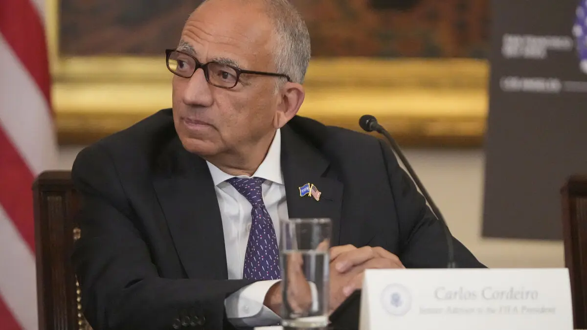 Infantino adviser Carlos Cordeiro resigns over FIFA proposal to sell World Cup stake