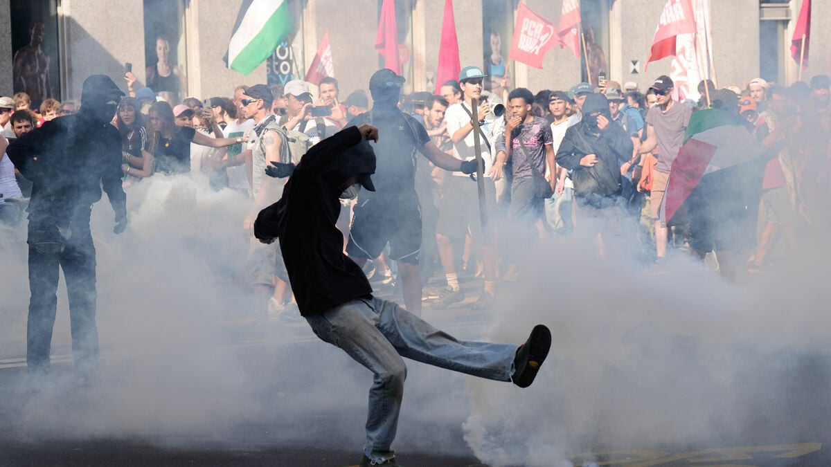 Concerns during protests in Geneva ahead of G7 meeting