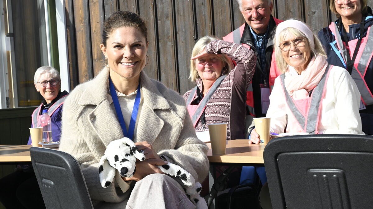 Crown Princess Victoria Joins Gotland Evacuation Exercise With Residents